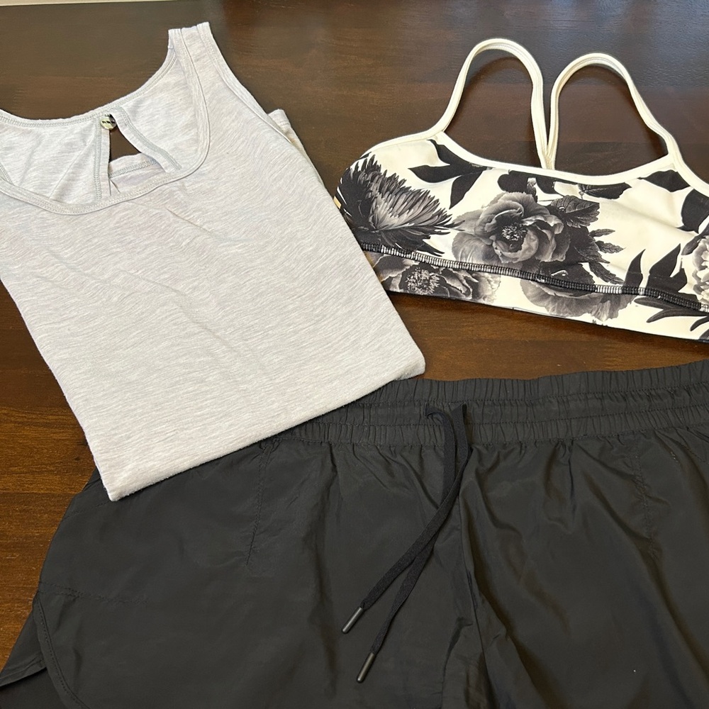 Lorna Jane Gray Sleeveless Tank Top with Open Back